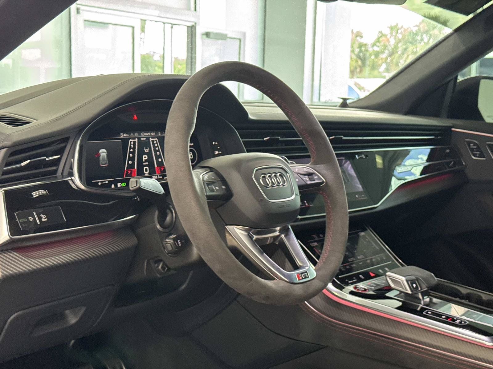 Used 2025 Audi RS Q8 performance AWD/4WD image 15