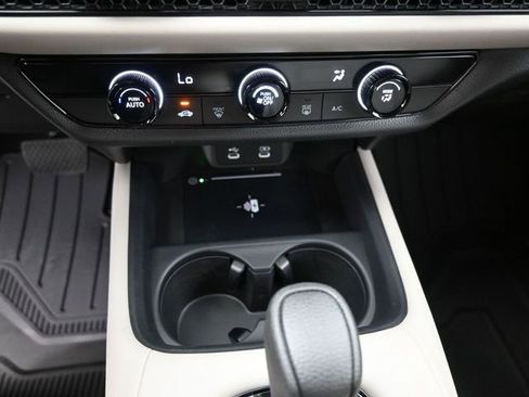 New 2026 Honda HR-V LX image 3