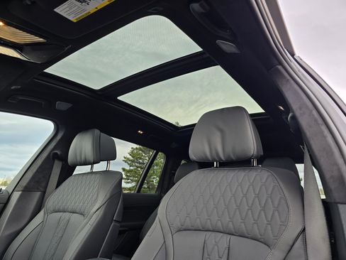 New 2026 BMW X7 M60i AWD/4WD image 60