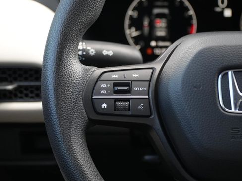Used 2024 Honda HR-V LX image 21