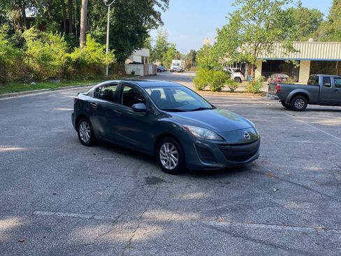 Used 2013 MAZDA MAZDA3 i Touring FWD image 3