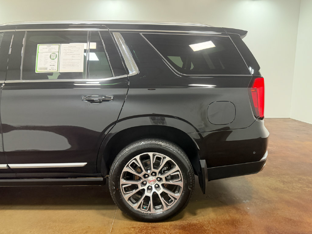 Used 2025 GMC Yukon Denali w/ Denali Reserve Package AWD/4WD image 36