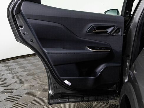 Used 2024 Toyota Crown Platinum image 34