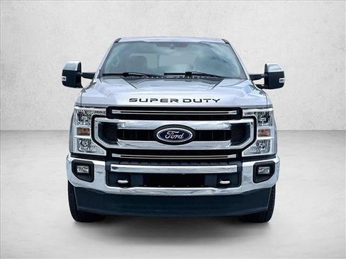 Used 2020 Ford F250 XLT w/ XLT Premium Package AWD/4WD image 3