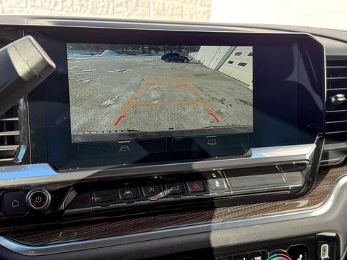 Used 2022 Chevrolet Silverado 1500 LT image 19