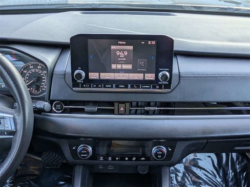 Used 2023 Mitsubishi Outlander SE image 20