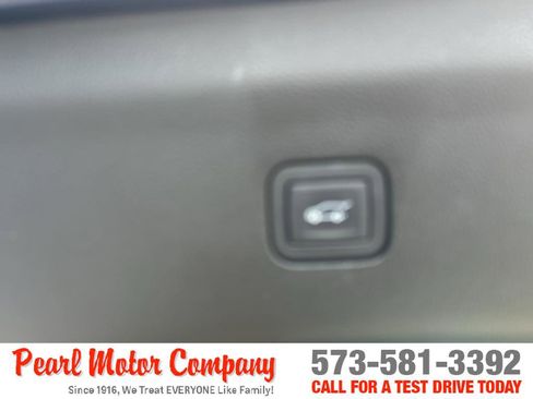 Certified 2023 Buick Enclave Avenir w/ Avenir Technology Package AWD/4WD image 26