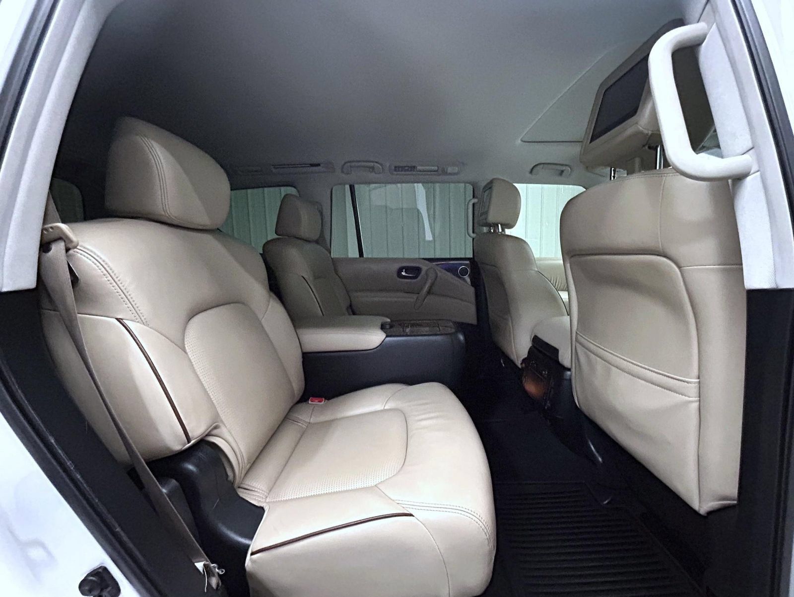 Used 2018 Nissan Armada Platinum w/ Captain Seat Package AWD/4WD image 18