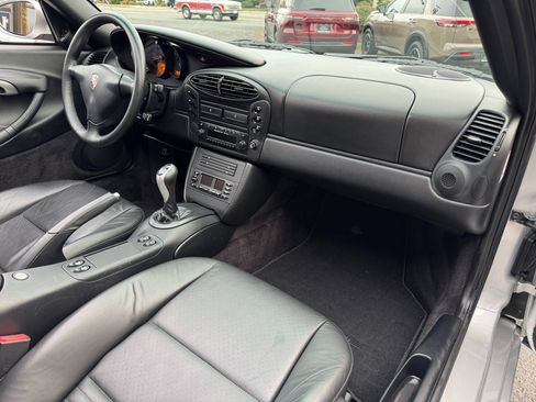 Used 2001 Porsche Boxster image 24