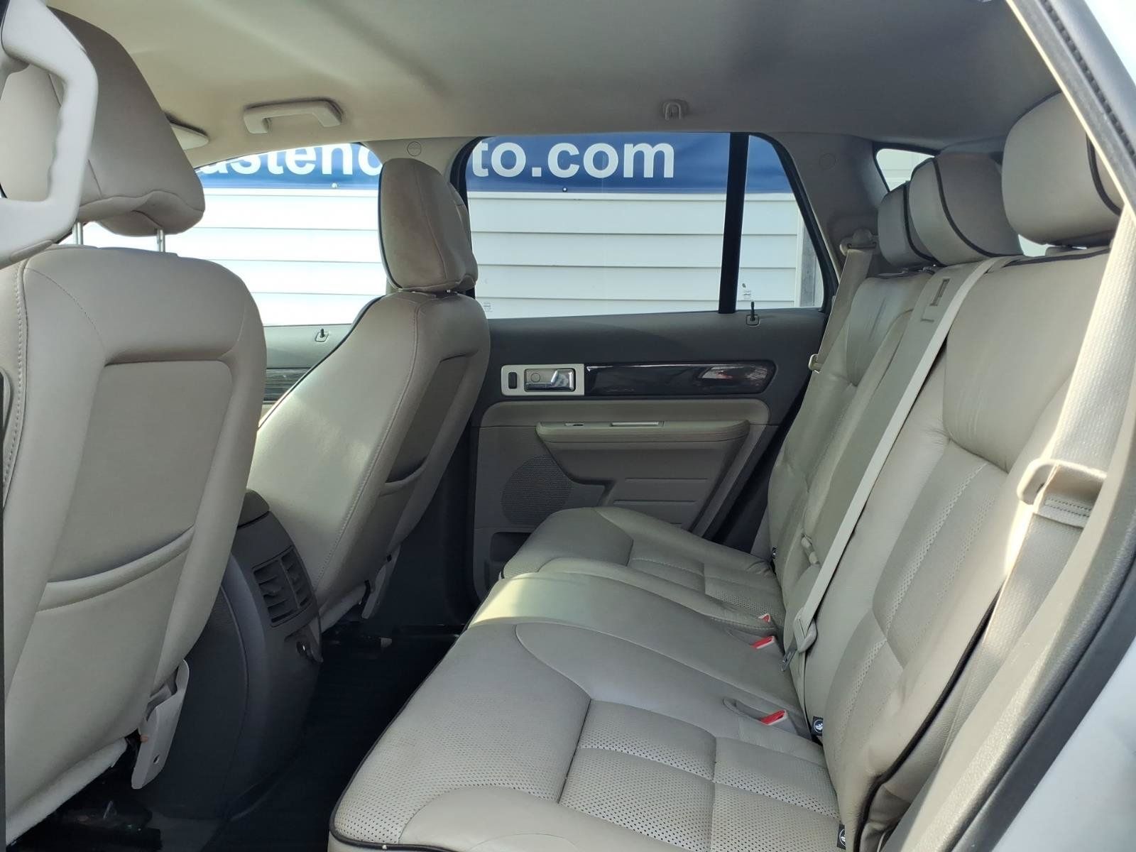 Used 2009 Lincoln MKX AWD image 10