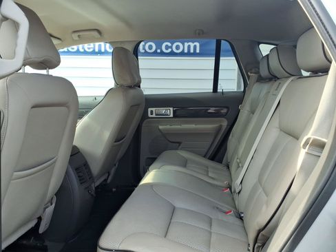 Used 2009 Lincoln MKX AWD image 10