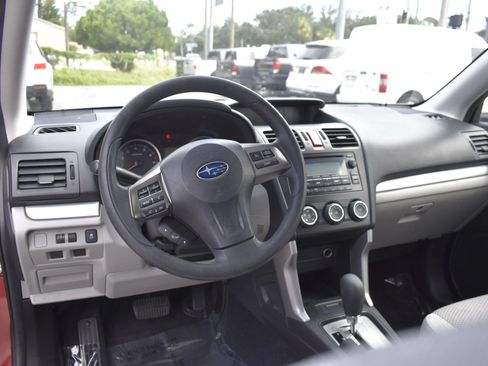 Used 2015 Subaru Forester 2.5i w/ Alloy Wheel Package AWD/4WD image 7