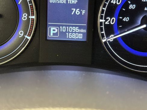 Used 2017 INFINITI QX50 2WD w/ Premium Plus Package image 19