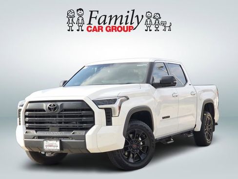 Used 2025 Toyota Tundra SR5 image 1