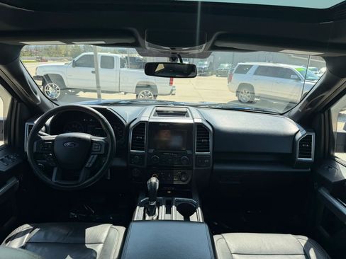 Used 2016 Ford F150 XLT w/ Equipment Group 302A Luxury image 17