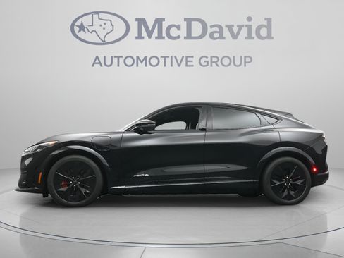 Used 2025 Ford Mustang Mach-E GT AWD/4WD image 28