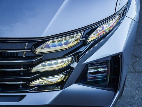 New 2026 Hyundai Tucson Limited image 8