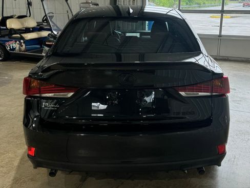 Used 2018 Lexus IS 300 AWD w/ Comfort Package image 6