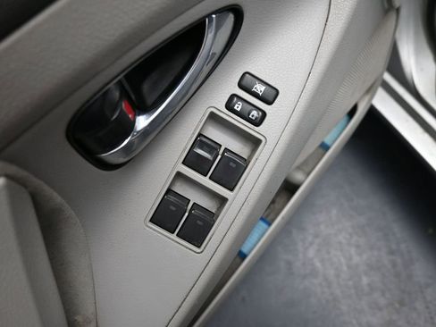 Used 2011 Toyota Camry FWD image 26