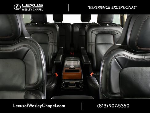 Used 2020 Lincoln Aviator Reserve w/ Equipment Group 202A image 29