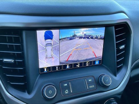 Used 2022 GMC Acadia AT4 w/ Technology Package image 26