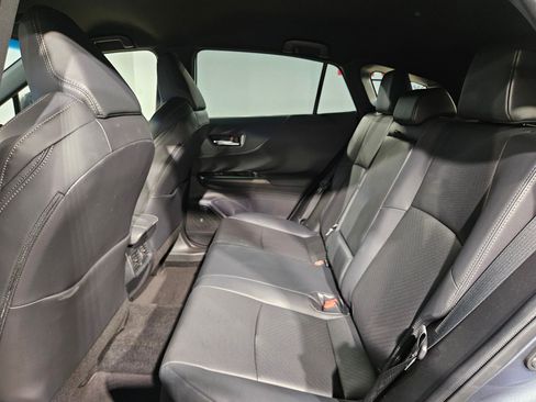 Used 2021 Toyota Venza Limited AWD/4WD image 36