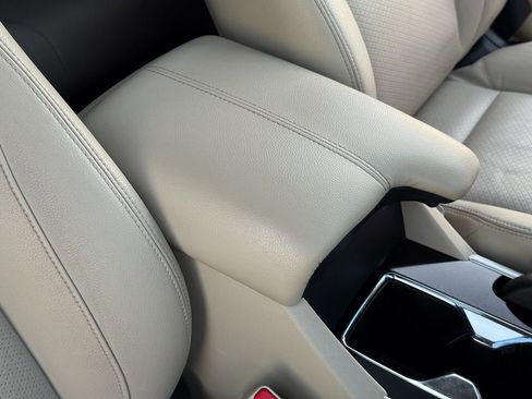 Used 2017 Honda Accord EX-L image 36