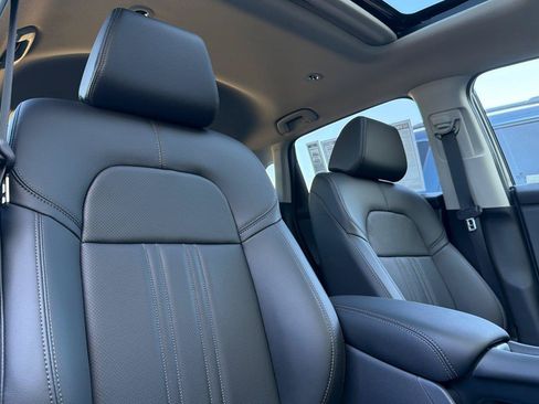 New 2027 Honda HR-V EX-L image 15