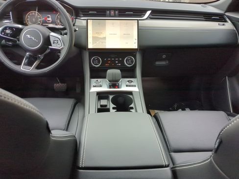 New 2026 Jaguar F-PACE R-Dynamic S image 14