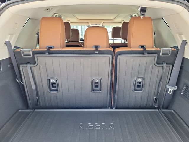 New 2026 Nissan Pathfinder Platinum AWD/4WD image 8