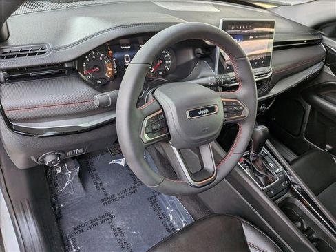 New 2025 Jeep Compass Trailhawk w/ Trailhawk Convenience Group image 3