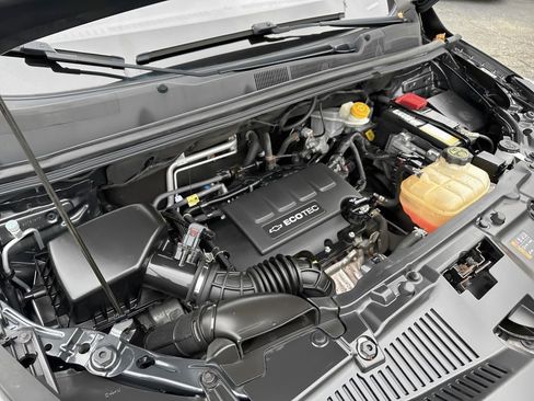 Used 2018 Chevrolet Trax Premier image 29