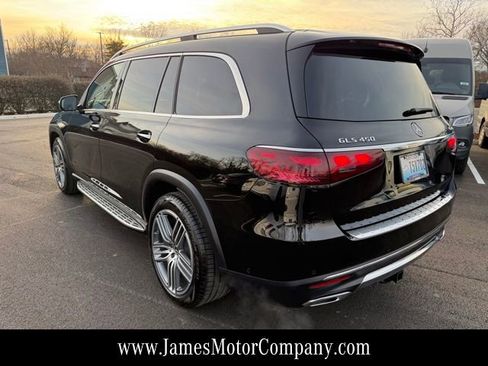 Certified 2026 Mercedes-Benz GLS 450 4MATIC image 9