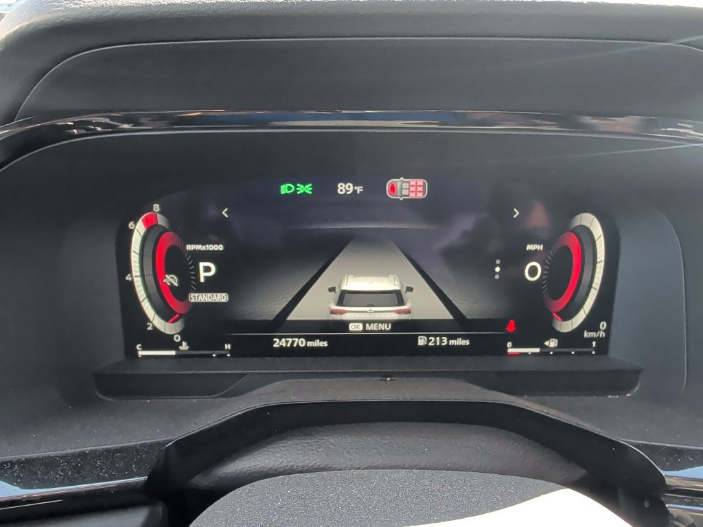 Used 2026 Nissan Pathfinder SL FWD image 14