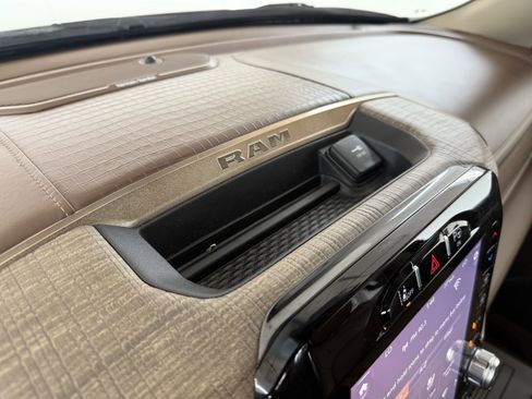 Used 2019 RAM 1500 Limited image 27