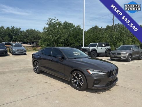 Certified 2024 Volvo S60 B5 Core FWD image 3