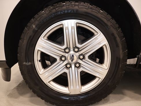 Certified 2019 Ford Expedition XLT w/ Equipment Group 202A image 46