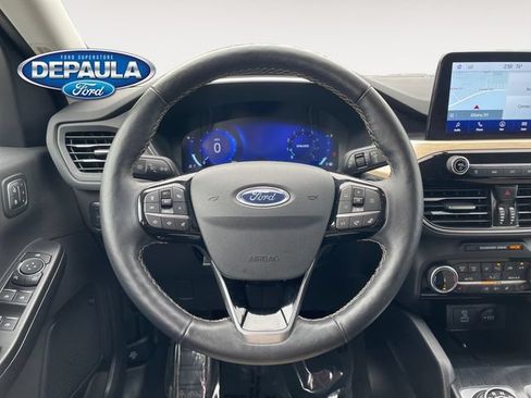 Used 2022 Ford Escape Titanium w/ Titanium Elite Package AWD/4WD image 15