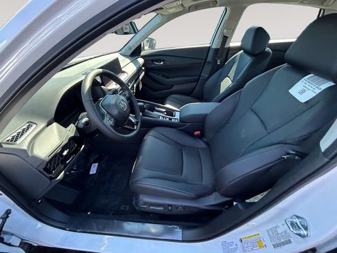 New 2026 Honda Accord EX-L image 9