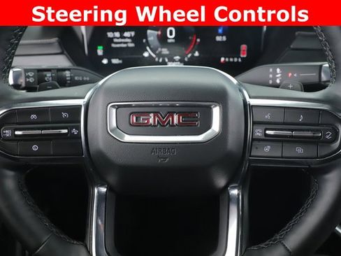 Used 2025 GMC Acadia Elevation image 19