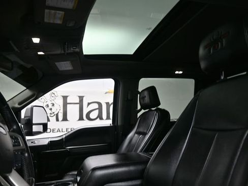 Used 2021 Ford F250 Lariat image 17