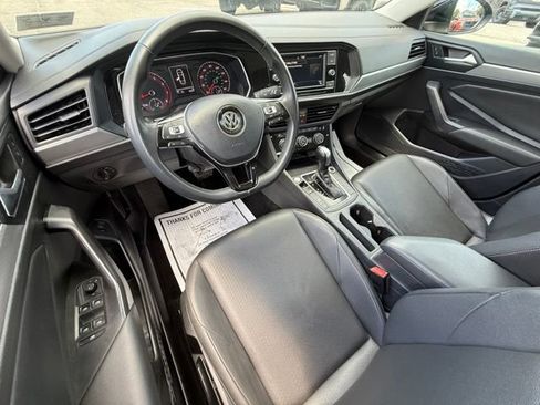 Used 2020 Volkswagen Jetta SE FWD image 14