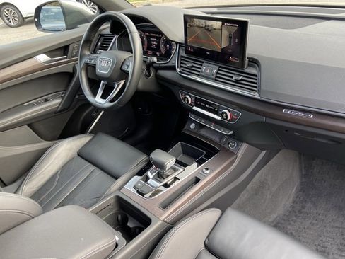 Certified 2022 Audi Q5 2.0T Premium Plus w/ Premium Plus Package image 27