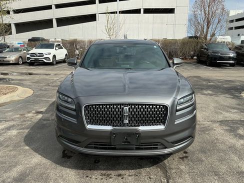 Used 2022 Lincoln Nautilus Reserve w/ Monochromatic Package image 2