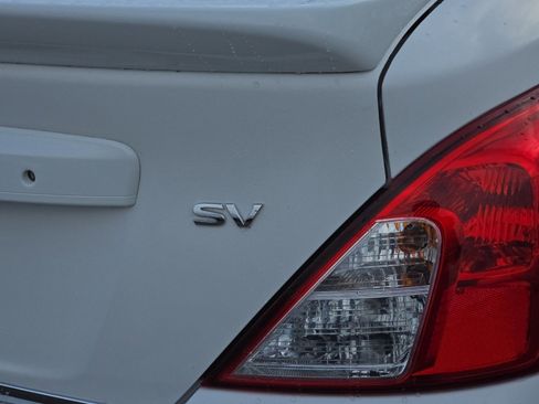 Used 2017 Nissan Versa SV image 24