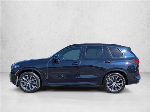 Certified 2024 BMW X5 xDrive50e w/ Executive Package AWD/4WD image 9