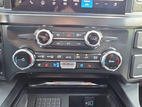 New 2026 Ford F250 Lariat w/ Black Appearance Package AWD/4WD image 44
