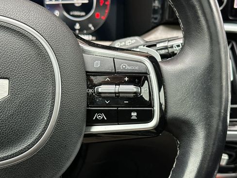 Used 2022 Kia Sorento SX Prestige image 31