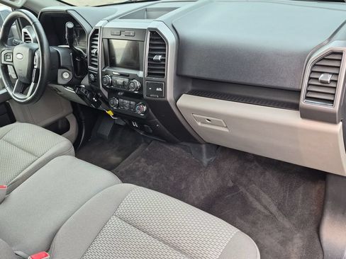 Used 2020 Ford F150 XLT w/ Equipment Group 302A Luxury AWD/4WD image 19