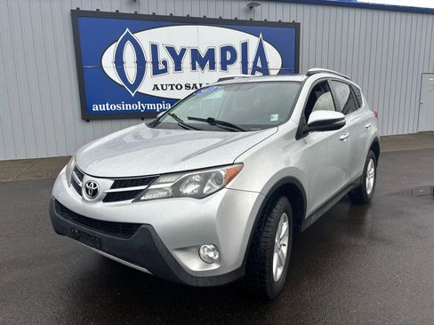Used 2013 Toyota RAV4 XLE image 1